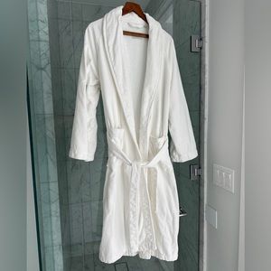 Frette 1860 For The St. Regis White Bathrobe Size XLarge